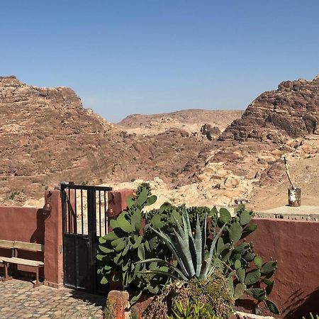 Happy Bedouin House Petra Bed & Breakfast Al Hayy Luaran gambar